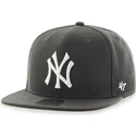 epci-plata-negru-snapback-de-new-york-yankees-mlb-de-47-brand