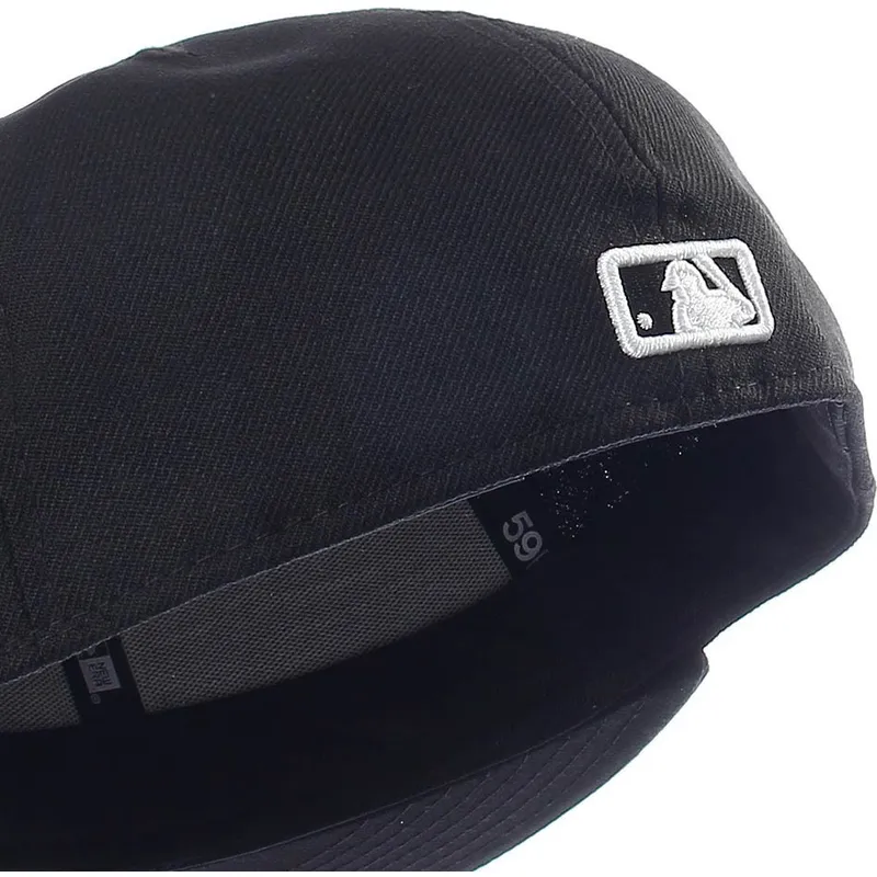 epci-plata-negru-fitted-59fifty-essential-de-boston-red-sox-mlb-de-new-era
