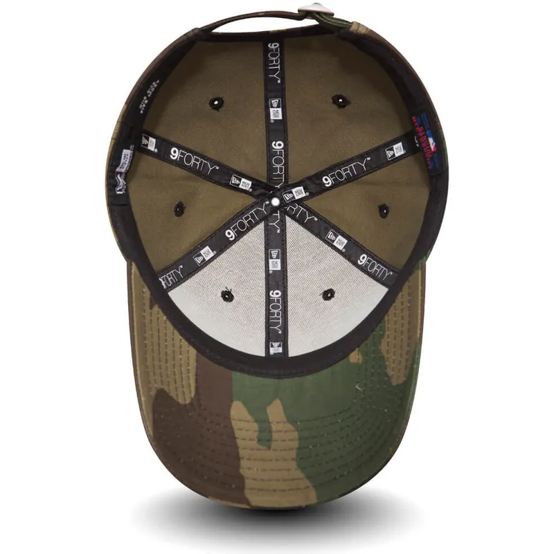 epci-curbata-camuflaj-reglabila-9forty-essential-de-new-york-yankees-mlb-de-new-era