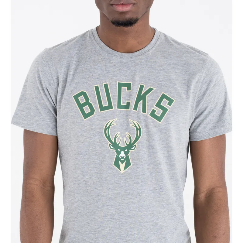 tricouri-maneca-scurta-gri-de-milwaukee-bucks-nba-de-new-era tricouri-maneca-scurta-gri-de-milwaukee-bucks-nba-de-new-era