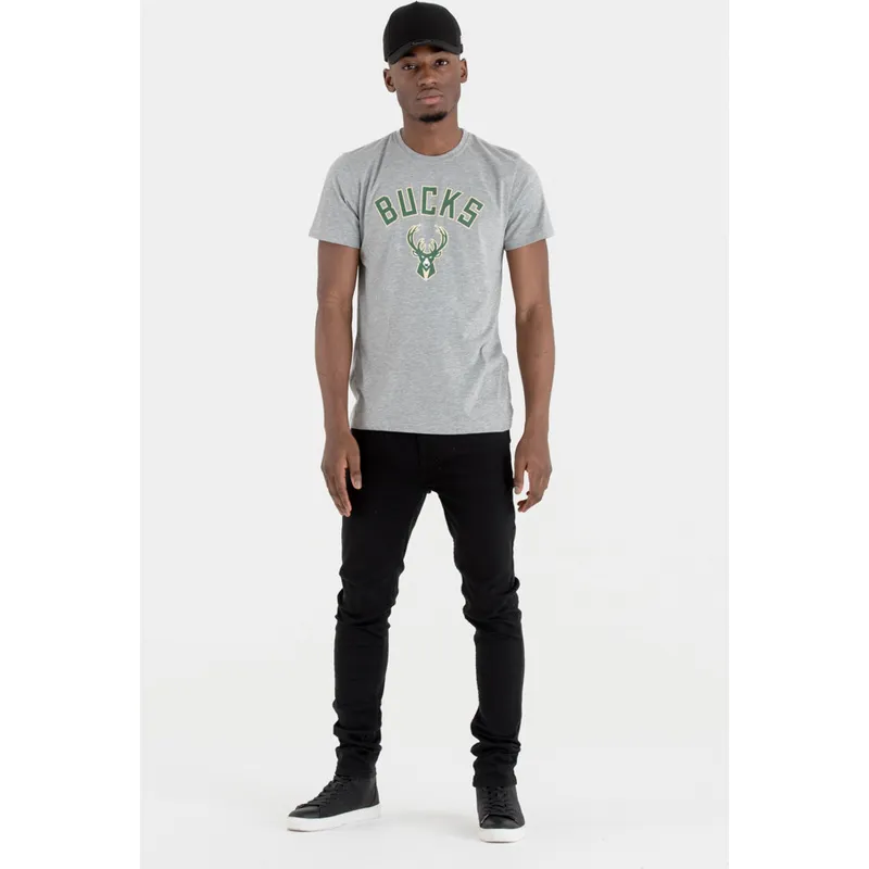 tricouri-maneca-scurta-gri-de-milwaukee-bucks-nba-de-new-era tricouri-maneca-scurta-gri-de-milwaukee-bucks-nba-de-new-era