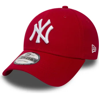 Șepci curbată roșu reglabilă 9FORTY Essential de New York Yankees MLB de New Era