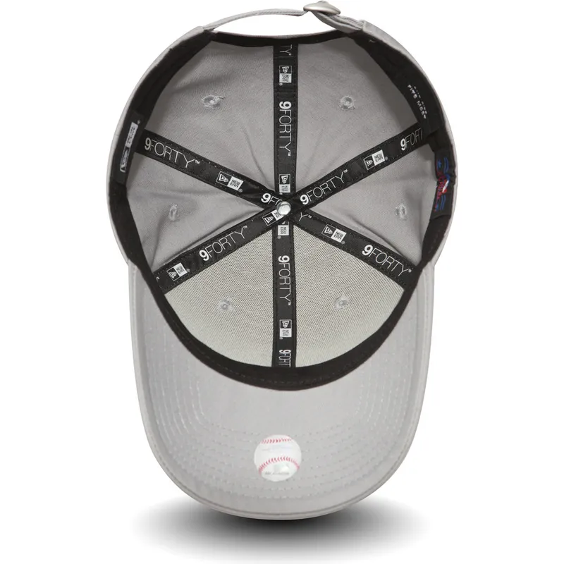 9forty-essential-verstellbare-graue-kappe-mit-gebogenem-schirm-der-new-york-yankees-mlb-von-new-era