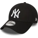 czarna-dopasowana-czapka-z-zakrzywionym-daszkiem-39thirty-classic-new-york-yankees-mlb-new-era