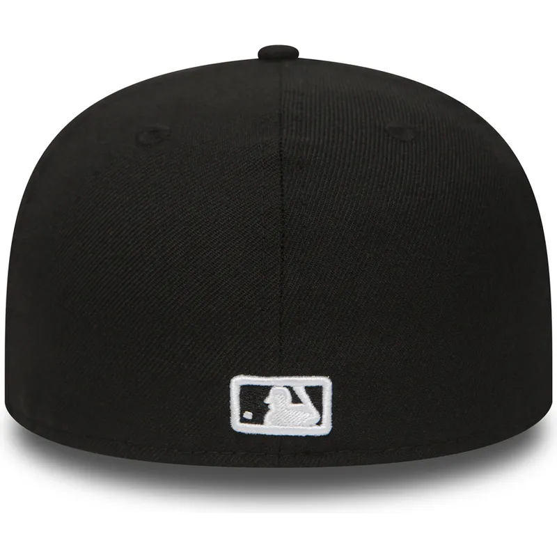schwarze-eng-anliegende-59fifty-essential-flat-cap-der-atlanta-braves-mlb-von-new-era
