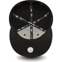 czarna-dopasowana-czapka-z-plaskim-daszkiem-59fifty-essential-atlanta-braves-mlb-new-era