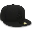 cappello-piatto-nero-aderente-59fifty-black-on-black-dei-new-york-yankees-mlb-di-new-era