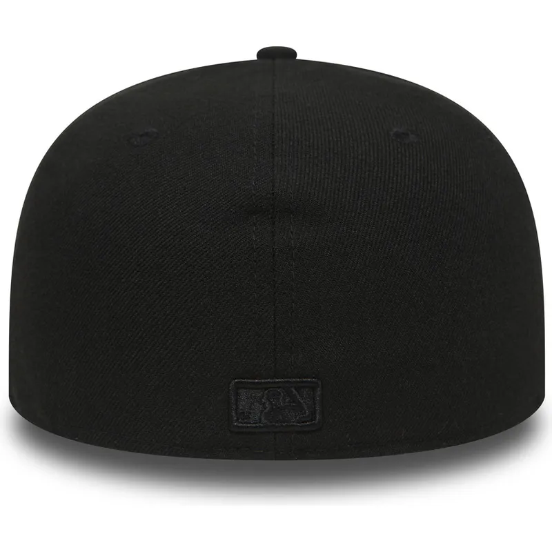 schwarze-anpassbare-59fifty-black-on-black-flat-cap-der-new-york-yankees-mlb-von-new-era
