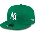 epci-plata-verzior-fitted-59fifty-essential-de-new-york-yankees-mlb-de-new-era