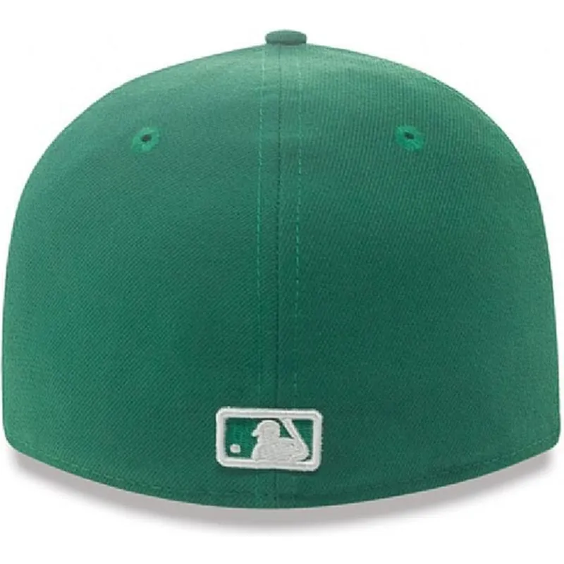 epci-plata-verzior-fitted-59fifty-essential-de-new-york-yankees-mlb-de-new-era