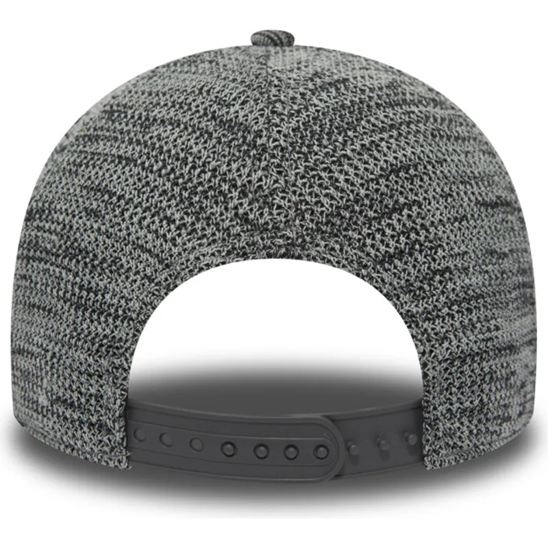 cap-curbata-gray-snapback-a-frame-jaspeado-de-new-york-yankees-mlb-de-new-era