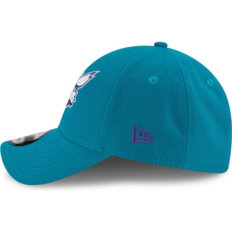 cap-curbata-blue-adjustable-strap-9forty-the-league-de-charlotte-hornets-nba-de-new-era