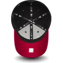 casquette-courbee-noire-et-rouge-ajustee-39thirty-black-base-miami-heat-nba-new-era