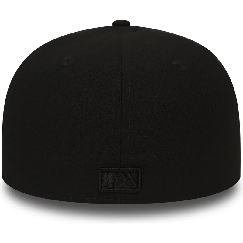 epci-plata-negru-fitted-59fifty-night-time-de-new-york-yankees-mlb-de-new-era epci-plata-negru-fitted-59fifty-night-time-de-new-york-yankees-mlb-de-new-era