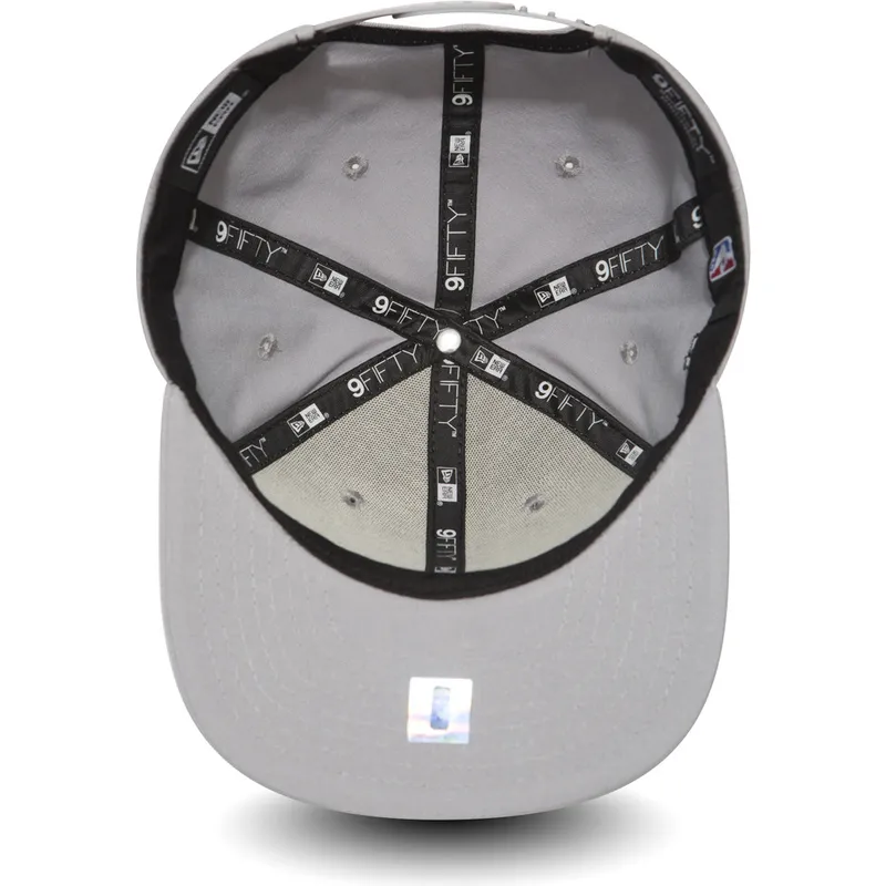 epci-plata-gri-snapback-9fifty-chain-stitch-de-toronto-raptors-nba-de-new-era epci-plata-gri-snapback-9fifty-chain-stitch-de-toronto-raptors-nba-de-new-era