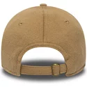 casquette-courbee-marron-ajustable-9forty-camel-hair-new-era