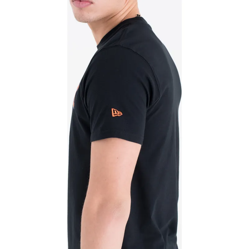 tricouri-maneca-scurta-negru-de-new-york-knicks-nba-de-new-era