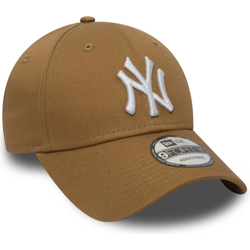 epci-curbata-maro-reglabila-9forty-essential-de-new-york-yankees-mlb-de-new-era