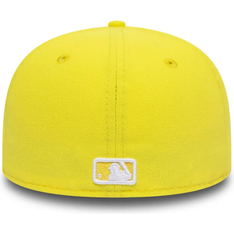 epci-plata-galben-fitted-59fifty-essential-de-new-york-yankees-mlb-de-new-era