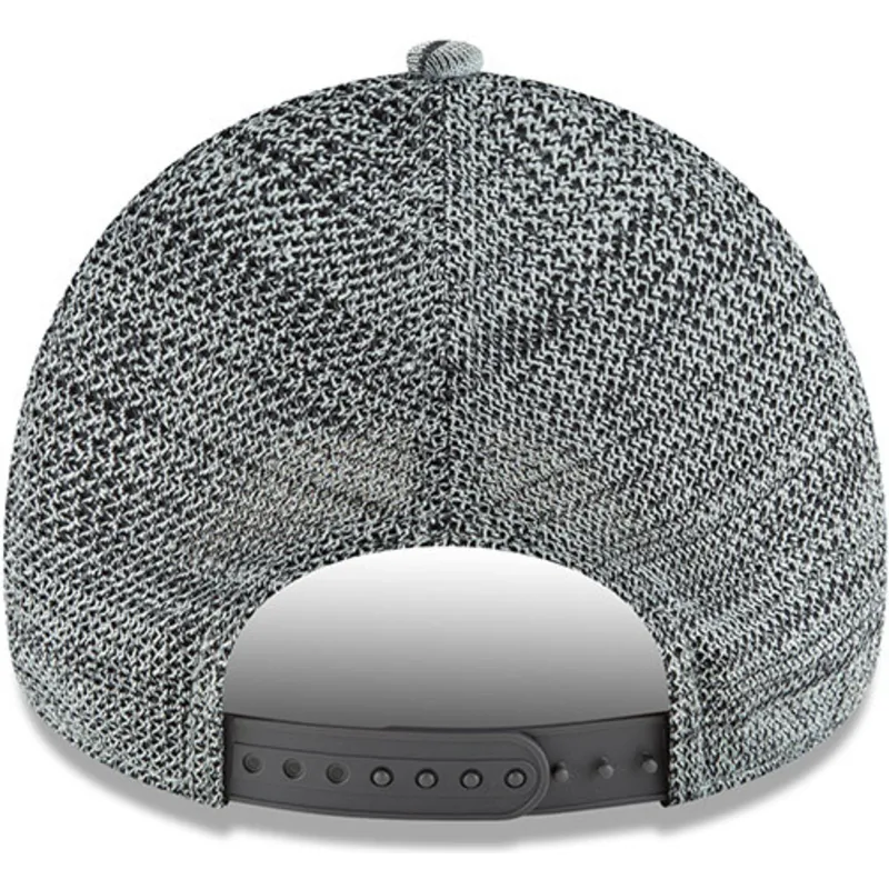 epci-curbata-gri-snapback-ajustable-9forty-engineered-fit-de-new-york-yankees-mlb-de-new-era