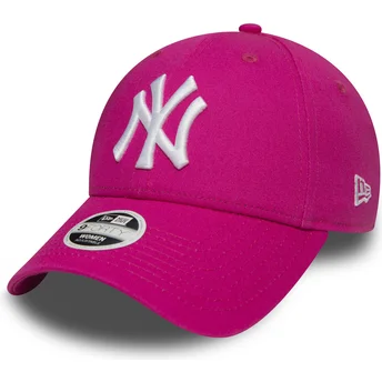 Różowa zakrzywiona czapka z daszkiem 9FORTY Essential New York Yankees MLB od New Era