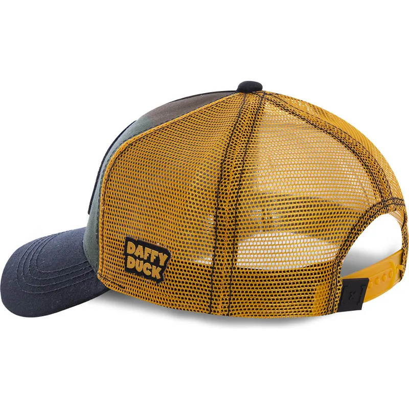 cap-curbata-camouflage-snapback-daffy-duck-looney-tunes-de-capslab cap-curbata-camouflage-snapback-daffy-duck-looney-tunes-de-capslab