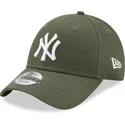 cap-curbata-green-adjustable-strap-9forty-league-essential-de-new-york-yankees-mlb-de-new-era