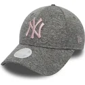 cap-curbata-gray-adjustable-strap-rosa-9forty-tech-jersey-de-new-york-yankees-mlb-de-new-era