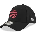 czarna-zakrzywiona-czapka-z-czerwonym-logo-regulowana-9forty-the-league-toronto-raptors-nba-new-era