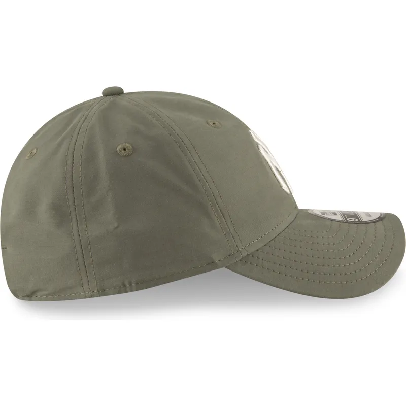 epci-curbata-verzior-reglabila-9twenty-nylon-packable-de-new-york-yankees-mlb-de-new-era epci-curbata-verzior-reglabila-9twenty-nylon-packable-de-new-york-yankees-mlb-de-new-era