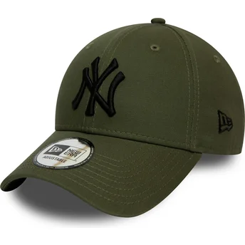 epci-curbata-verzior-reglabila-9forty-league-essential-de-new-york-yankees-mlb-de-new-era