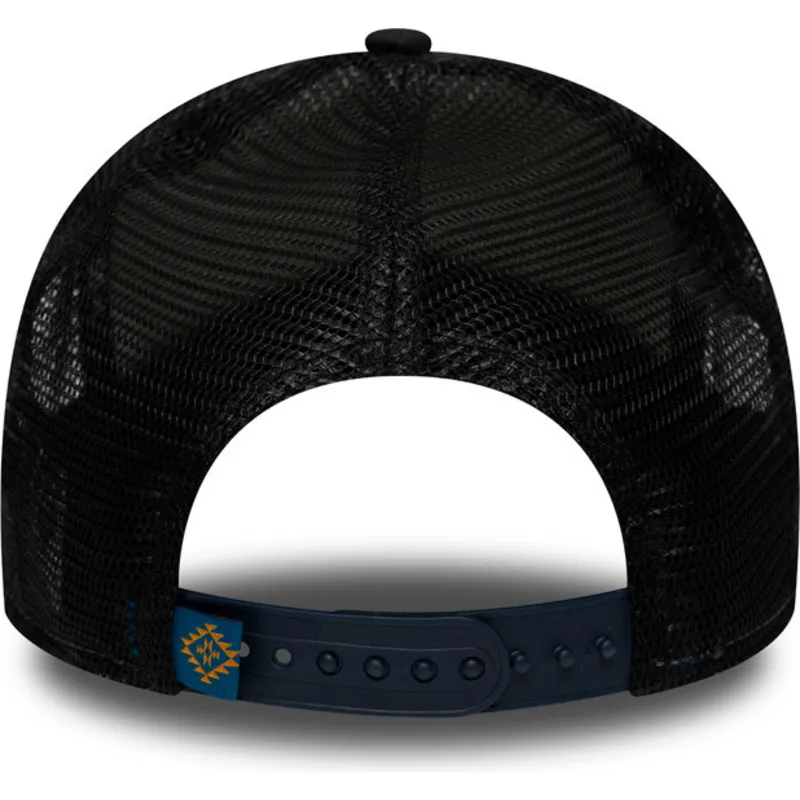 epci-curbata-bleumarin-snapback-bear-tattoo-pack-a-frame-de-new-era