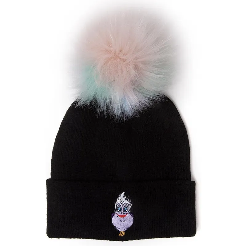 caciuli-pompon-negru-la-sirenita-de-difuzed