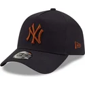 epci-curbata-bleumarin-snapback-9forty-e-frame-de-new-york-yankees-mlb-de-new-era