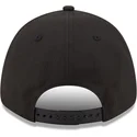 casquette-courbee-noire-ajustable-9forty-black-and-silver-boston-red-sox-mlb-new-era