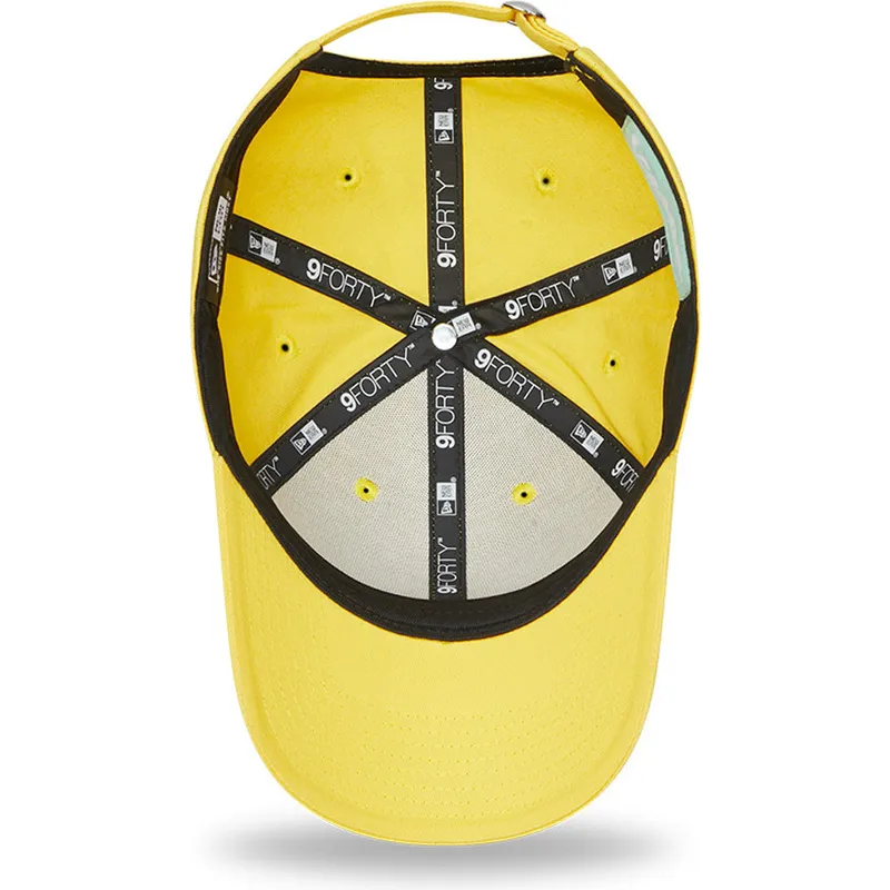 epci-curbata-galben-reglabila-9forty-essential-de-vespa-piaggio-de-new-era epci-curbata-galben-reglabila-9forty-essential-de-vespa-piaggio-de-new-era