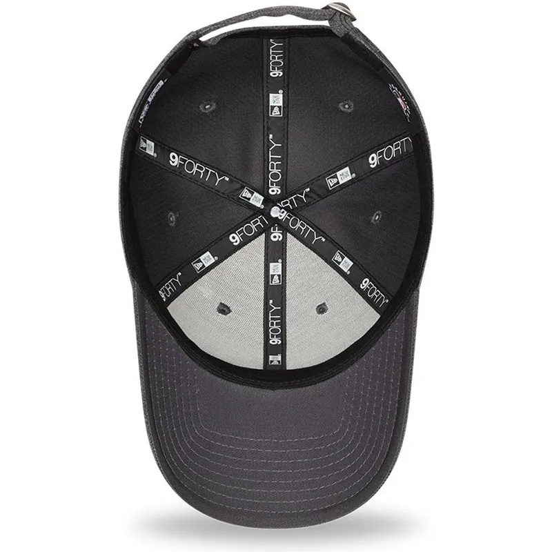 epci-curbata-gri-reglabila-rosa-9forty-shadow-tech-de-new-york-yankees-mlb-de-new-era