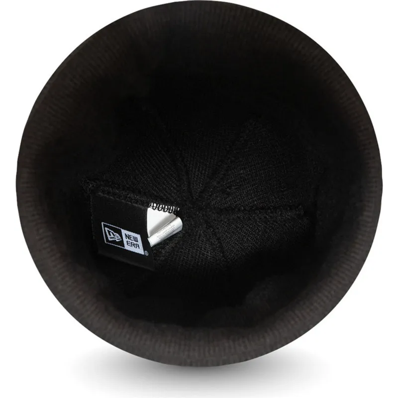 caciuli-negru-essential-cuff-de-new-era