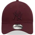 epci-curbata-rou-snapback-9forty-league-essential-de-new-york-yankees-mlb-de-new-era