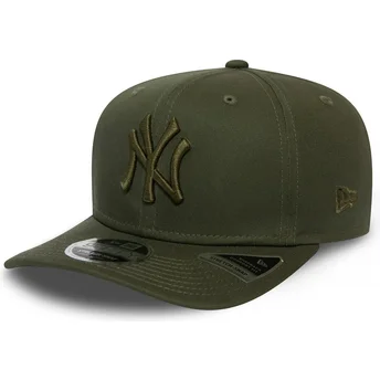 epci-curbata-verzior-snapback-9fifty-stretch-snap-league-essential-de-new-york-yankees-mlb-de-new-era