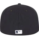 cappello-piatto-blu-marino-chiuso-59fifty-ac-perf-dei-new-york-yankees-mlb-di-new-era