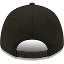 epci-curbata-negru-snapback-9forty-black-base-de-chicago-bulls-nba-de-new-era
