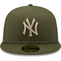 epci-plata-verzior-fitted-59fifty-league-essential-de-new-york-yankees-mlb-de-new-era