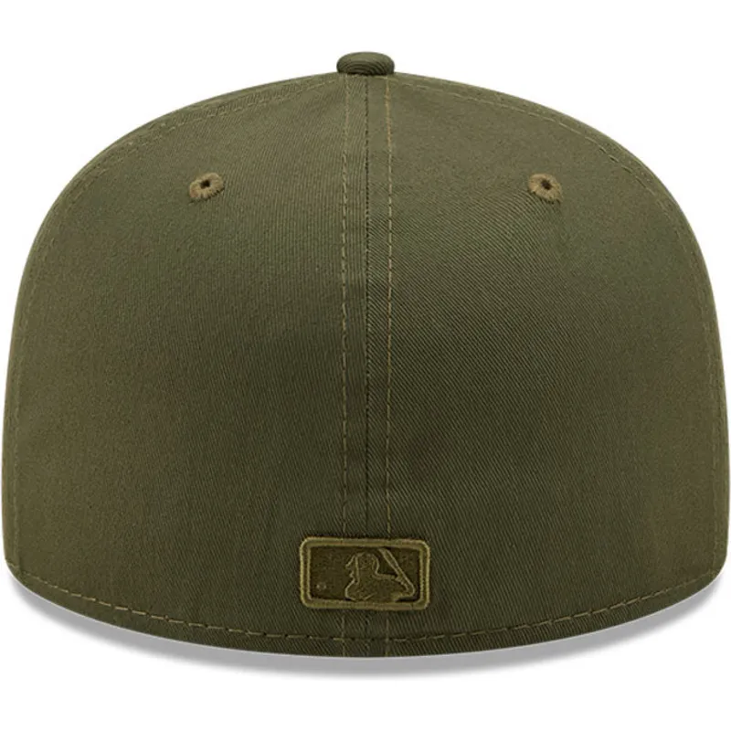 epci-plata-verzior-fitted-59fifty-league-essential-de-new-york-yankees-mlb-de-new-era epci-plata-verzior-fitted-59fifty-league-essential-de-new-york-yankees-mlb-de-new-era