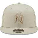 epci-plata-gri-snapback-9fifty-league-essential-de-new-york-yankees-mlb-de-new-era