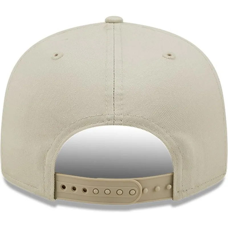 epci-plata-gri-snapback-9fifty-league-essential-de-new-york-yankees-mlb-de-new-era epci-plata-gri-snapback-9fifty-league-essential-de-new-york-yankees-mlb-de-new-era