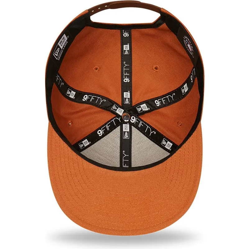 epci-plata-maro-snapback-9fifty-league-essential-de-los-angeles-dodgers-mlb-de-new-era
