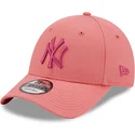 epci-curbata-roz-reglabila-9forty-league-essential-de-new-york-yankees-mlb-de-new-era