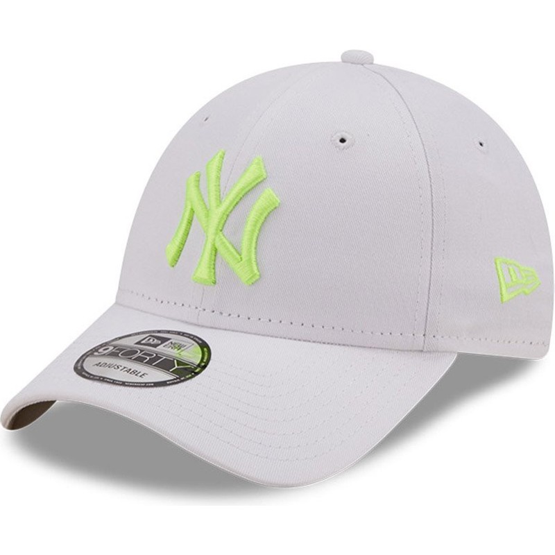 neon yankees hat