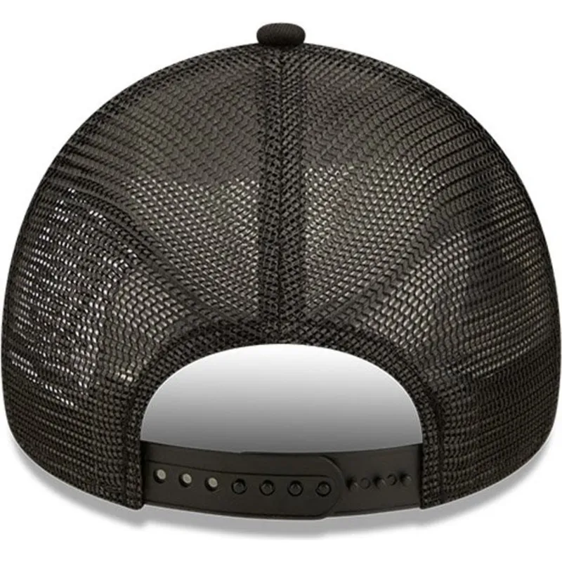 epci-curbata-negru-snapback-a-frame-sporty-de-spongebob-de-new-era